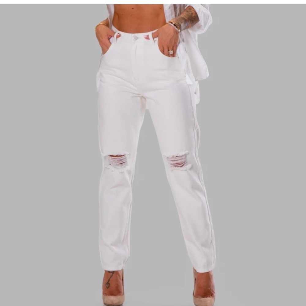 ByEgreis Arlene Mom Jeans Straight White Distressed NWT